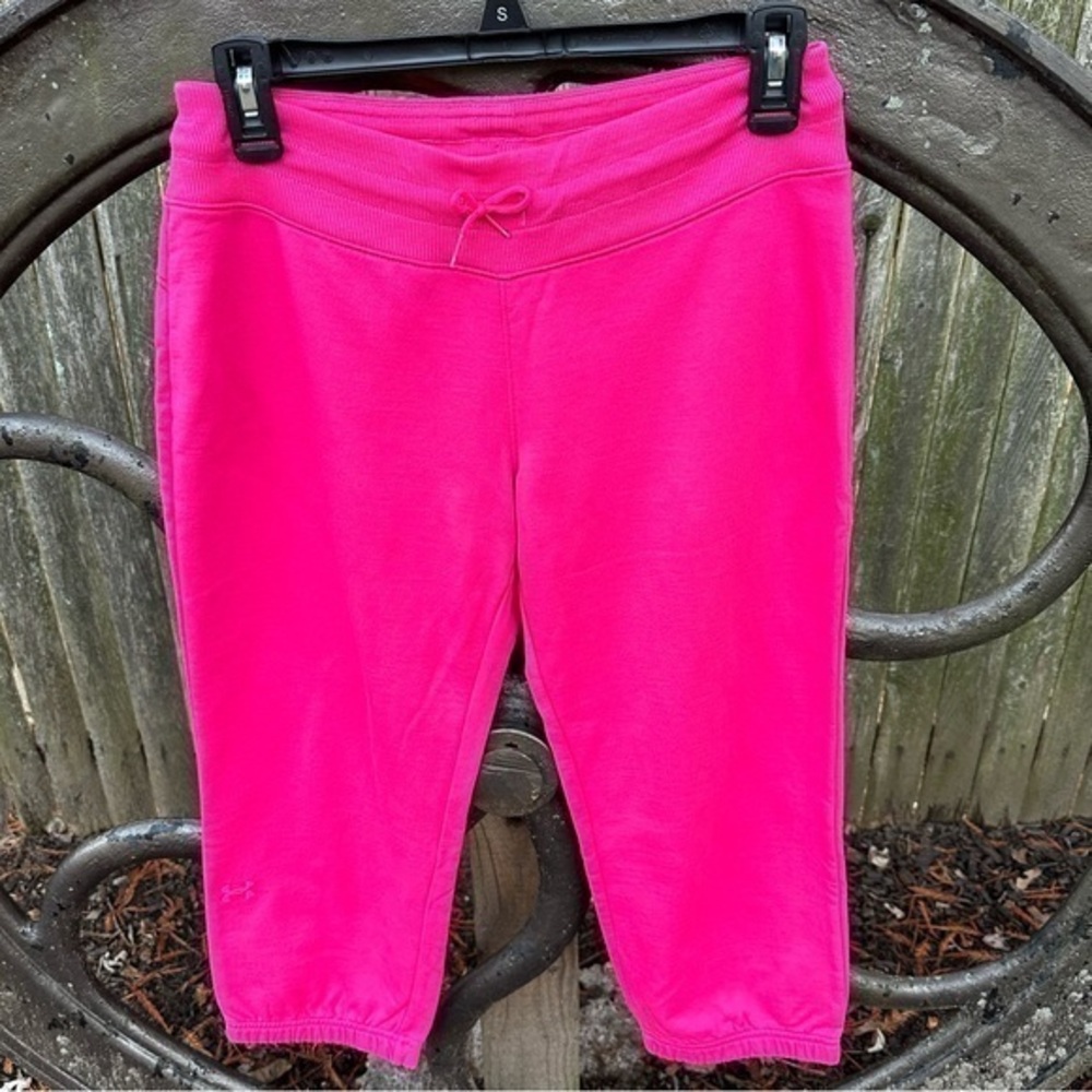 Under Armour Women's‎ UA Storm ColdGear Pink Semi-Fitted Capri Leggings (Small)